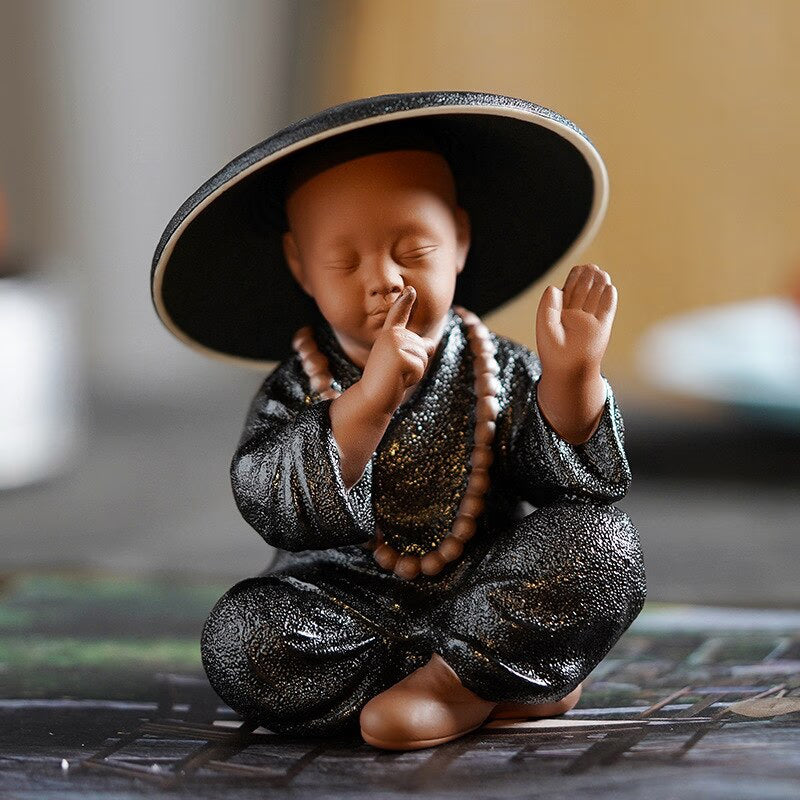 Black Pottery Buddhist Monks Miniature Figurines Buddha Statue Sculpture Fairy Ornaments Meditation Home Garden Docor Decoration acacuss