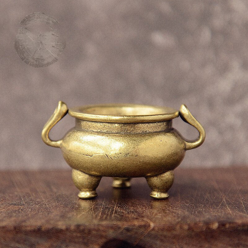 Brass Pocket Lotus Nine Tripod Incense Burner Hollow Incense Offering Coffee Table Ornaments Mini Incense Burners Copper acacuss
