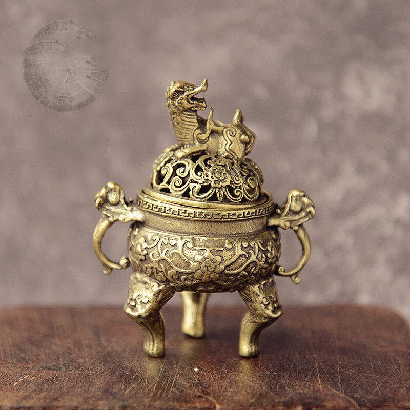 Brass Pocket Lotus Nine Tripod Incense Burner Hollow Incense Offering Coffee Table Ornaments Mini Incense Burners Copper acacuss
