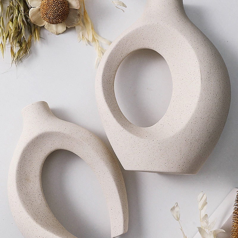 CAPIRON  2Pcs/Set Ceramic Embrace Vases for Pampas Grass Dried Flower Nordic Living Room Home Decoration Accessories Tabletop acacuss