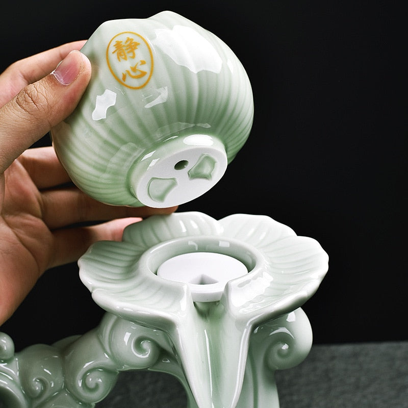 Celadon Lotus Automatic Chinese KUNGFU Tea Set Semi-automatic Office Tea Set Creative Lazy Ceramic Relief High-end Tea Set acacuss