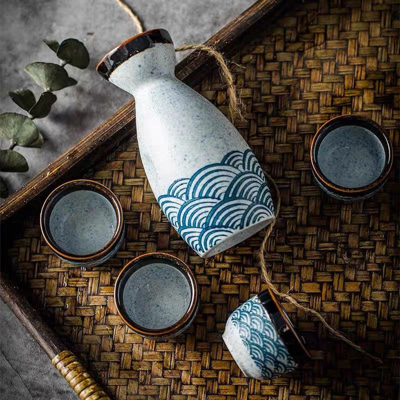 Ceramic 25ml Wine Cup 200ml Jug Classical Charm Spirits 1 Pot 4 Cups Wine Set Sake Wine Dispenser Vodka Gift Bar Home Flask acacuss