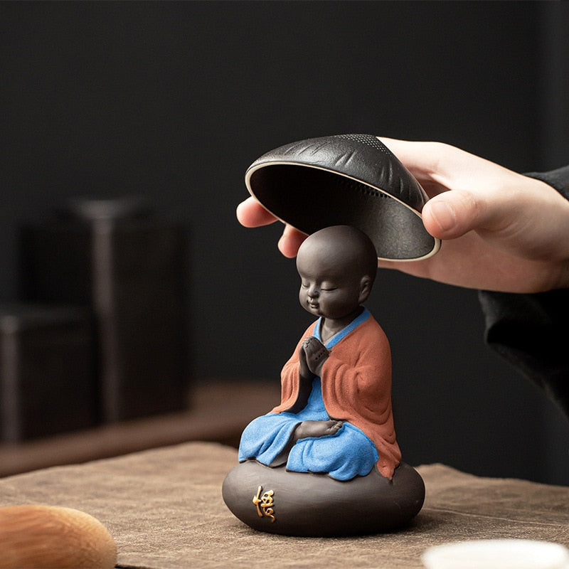 Ceramic Creative Little Monk Tea Strainer Tea Leaking Tea Strainer Household Kung Fu Tea Set Accessories Tea Ceremony Decoration acacuss