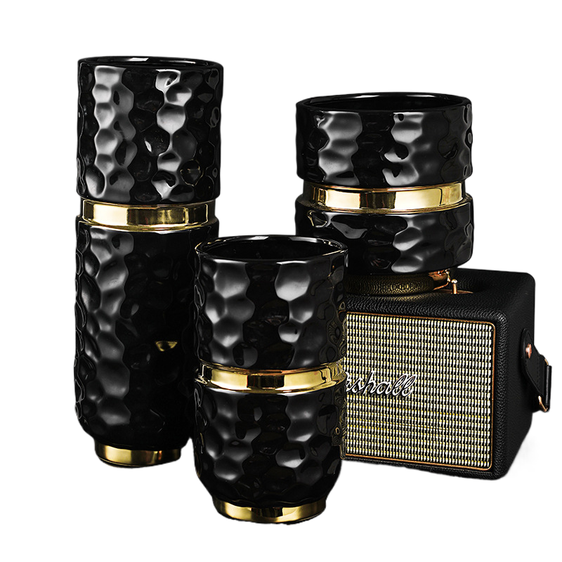 Ceramic Vase Black acacuss