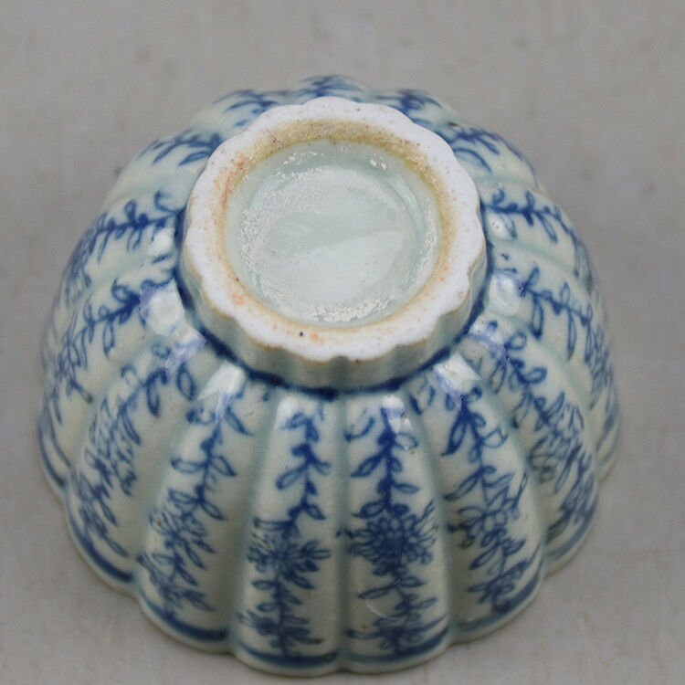 Chinese Old Blue and White Flower Pattern Lotus-Mouth Porcelain Tea/wine Cup Desk Decoration Home Decor acacuss