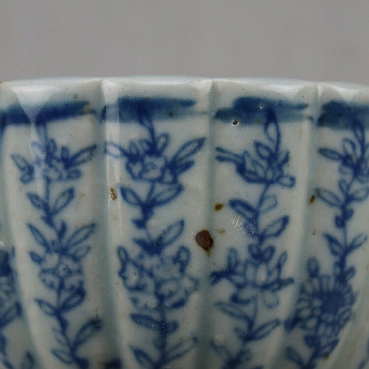 Chinese Old Blue and White Flower Pattern Lotus-Mouth Porcelain Tea/wine Cup Desk Decoration Home Decor acacuss