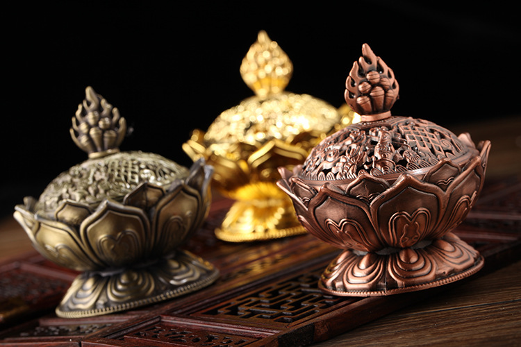 Chinese brass incense burner acacuss