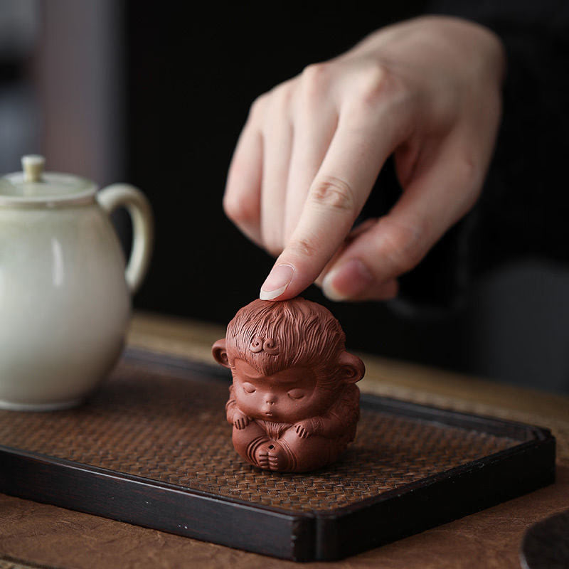 Chinoiserie Gift Ceramics Purple Clay Pottery Monkey King Sun Wukong Monkey Incense Sticks Craft Aromatherapy Tea Pet Desk Decor acacuss