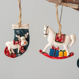 Christmas Decoration Crafts Small Resin Pendant Cute Horse Reindeer Pattern Design Xmas Tree Pendant Christmas Tree Decorations acacuss