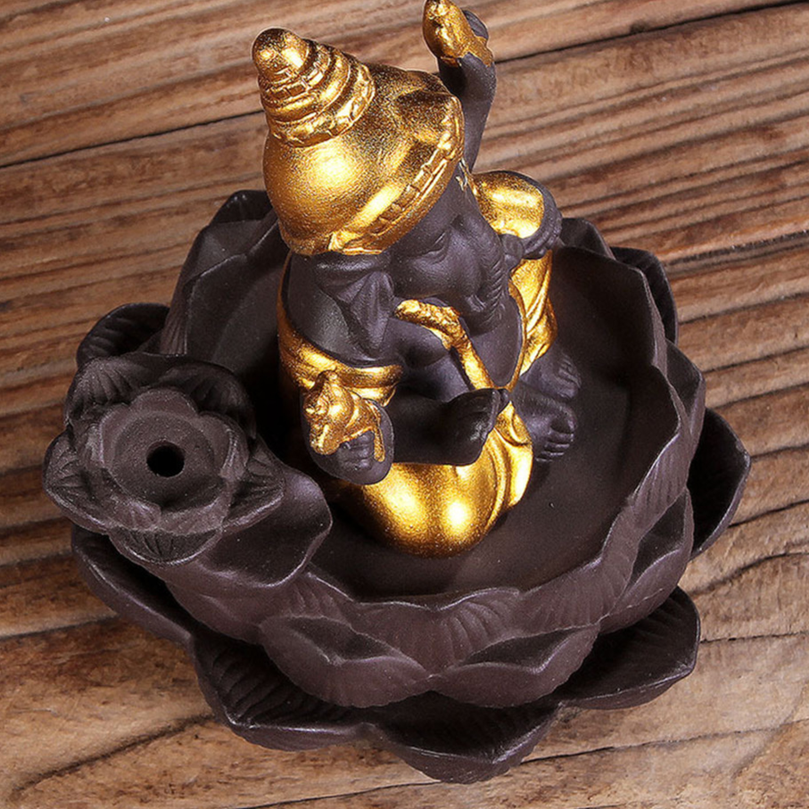 Clay Incense Holder acacuss