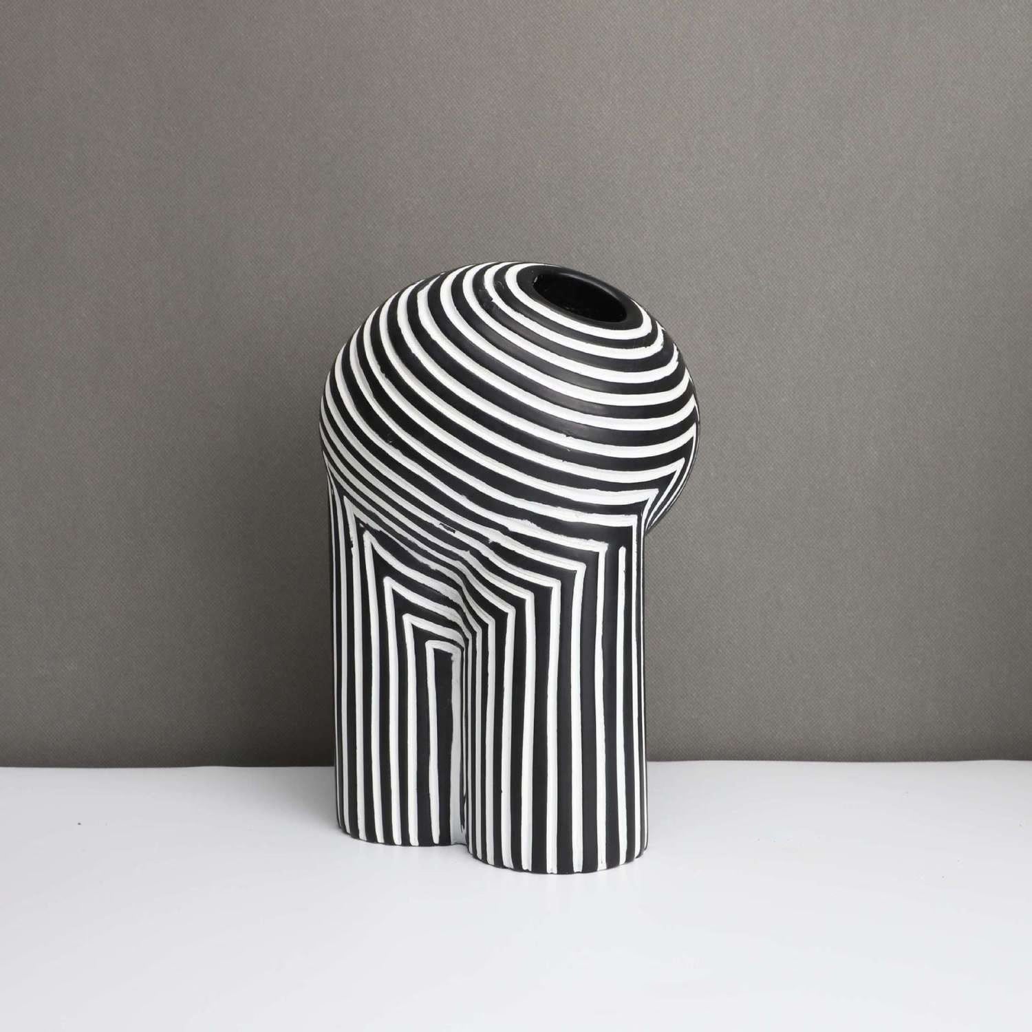 Creative Black-and-white Striped Vases European-style Flower Arrangement Model Room Hotel Living Room Decoration Home Decoration acacuss