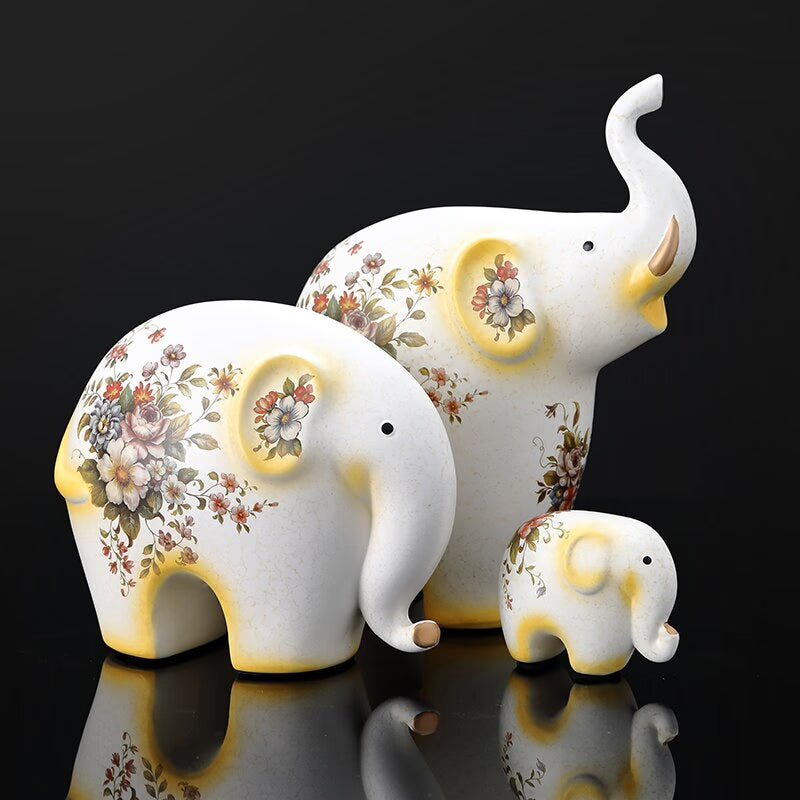 Creative Elephant Ornaments A Family of Three Four Lucky Side Room Living Room TV Cabinet Porch Decorations Gifts  Figurines acacuss
