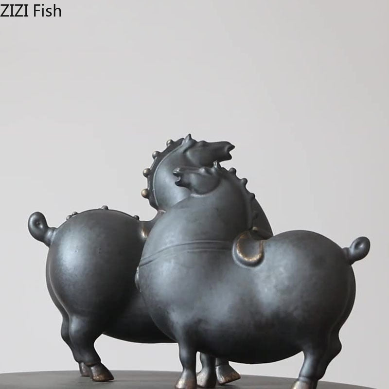 Creative Fat Horse Porcelain Statue Desk Ornaments Horse Ceramic Sculpture Living Room Decoration Crafts Vintage Home Decor acacuss