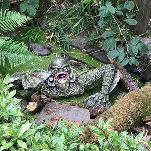 Creature from the Black Lagoon Grave Figure Model Living Room Outdoors Decor Lizard Man For Funny Halloween Gifts acacuss