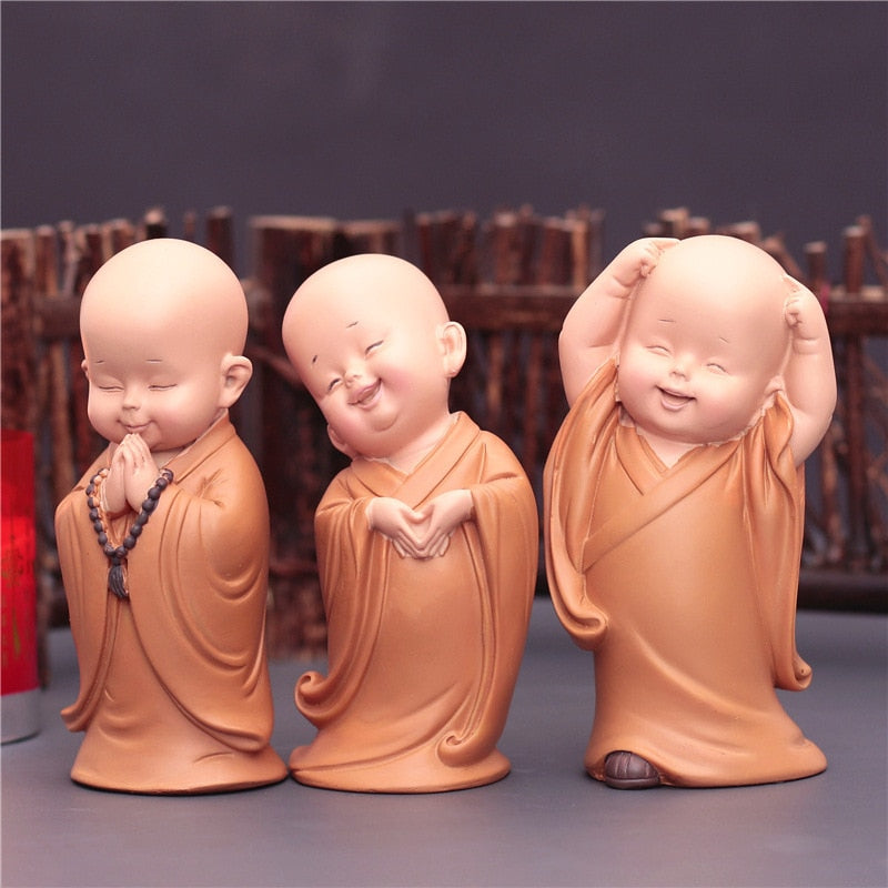 Cute Small Monk Status Figurines Religion Buddha Resin Crafts Desk Miniatures Ornaments Accessories Home Decor Car Decoration acacuss