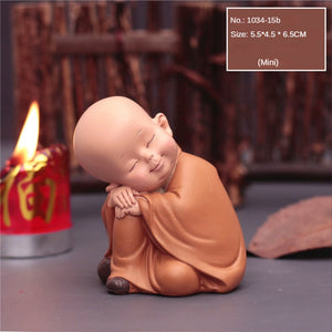 Cute Small Monk Status Figurines Religion Buddha Resin Crafts Desk Miniatures Ornaments Accessories Home Decor Car Decoration acacuss