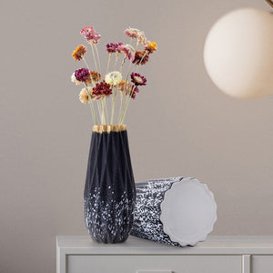 Dark Blue Vase acacuss