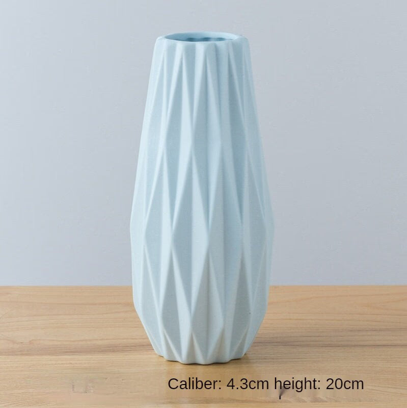 Dark Blue Vase acacuss