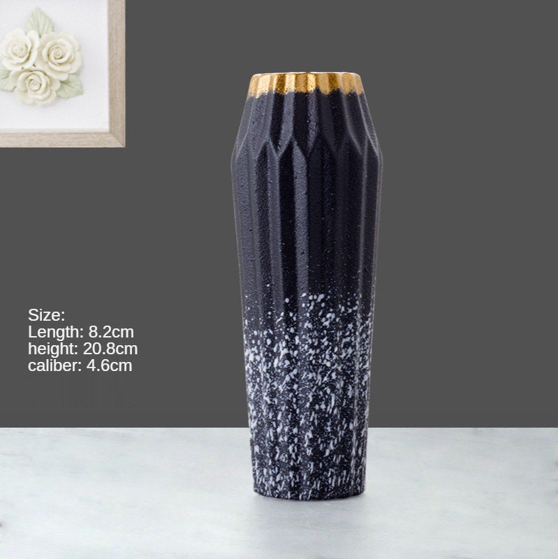Dark Blue Vase acacuss