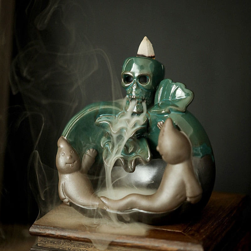 European Halloween Ceramic Ornaments Skull Backflow Incense Burner Creative Easter Halloween Incense Burner Decorations acacuss