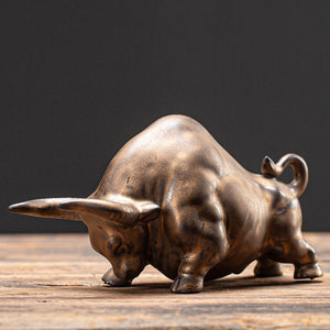 European ceramic bull figurine，Modern art sculpture，Home decoration accessories，Office decoration figurines acacuss