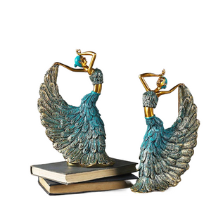 European creative Peacock dance resin handicraft decoration wedding room living room TV cabinet porch luxury decoration acacuss