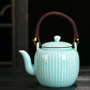 Exquisite Chinese Ceramic Teapot With Filter 800ml Mug Teapot for Tea Kettle Puer Tea Pot Set Teaware Teapots Cup Service Clay acacuss