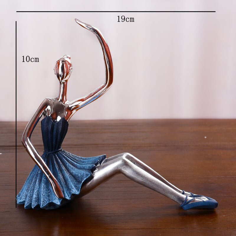 Figurine Decorative Resin Statue For Home Decoration European Creative Wedding Gift Giraffe Statues Home Decor Sculpture acacuss