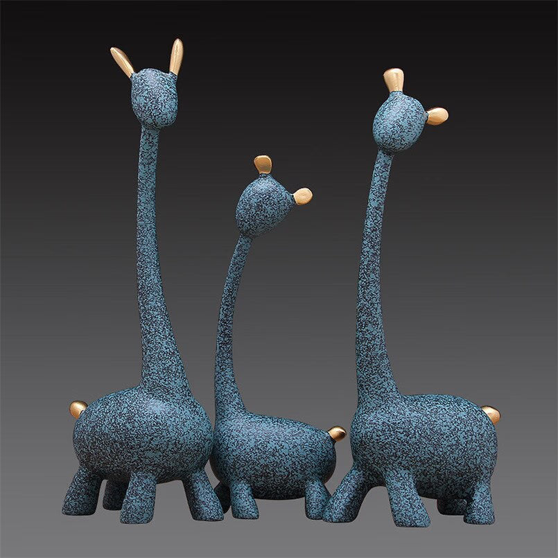 Figurine Decorative Resin Statue For Home Decoration European Creative Wedding Gift Giraffe Statues Home Decor Sculpture acacuss