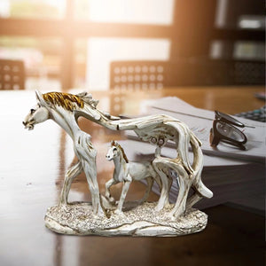 Galloping Horse Desktop Figurine Artwork Micro Room Aesthetic Standing Horses Statue Office Computer Desk Bookshelf Decor acacuss
