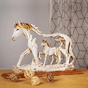Galloping Horse Desktop Figurine Artwork Micro Room Aesthetic Standing Horses Statue Office Computer Desk Bookshelf Decor acacuss
