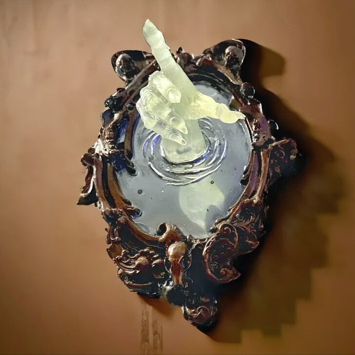 Ghost In The Mirror Wall Plaque Halloween Horror Sculpture Devil's Hand Luminous Display Mirror Resin Crafts Home Decor New 2023 acacuss