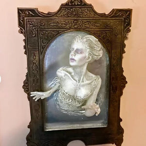Ghost In The Mirror Wall Plaque Halloween Horror Sculpture Devil's Hand Luminous Display Mirror Resin Crafts Home Decor New 2023 acacuss