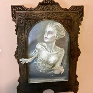 Ghost In The Mirror Wall Plaque Halloween Horror Sculpture Devil's Hand Luminous Display Mirror Resin Crafts Home Decor New 2023 acacuss