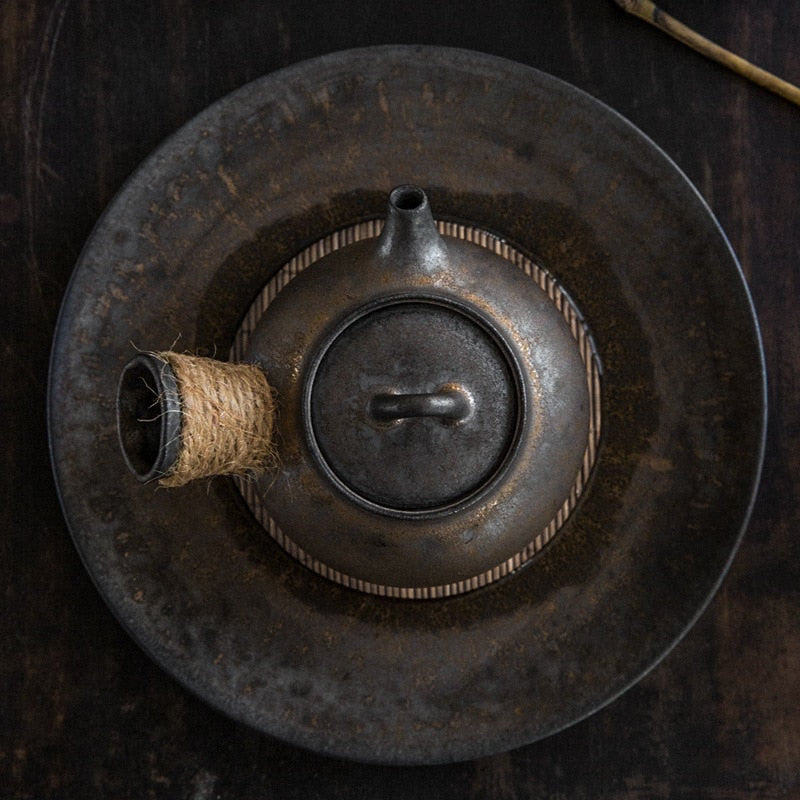 Gilt Iron Glaze Teapot Japanese Style Vintage Ceramic Mini Kung Fu Tea Set Teapot Portable 200ml Single Tea Pot Office Household acacuss