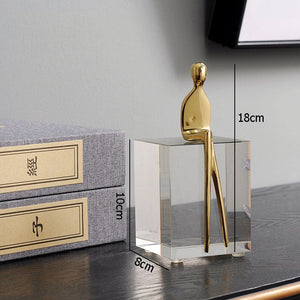 Golden Metal Portrait Statue Desktop Decor Ornaments Abstract Figures with Crystal Base Crafts Figurines Nordic Home Decoration acacuss
