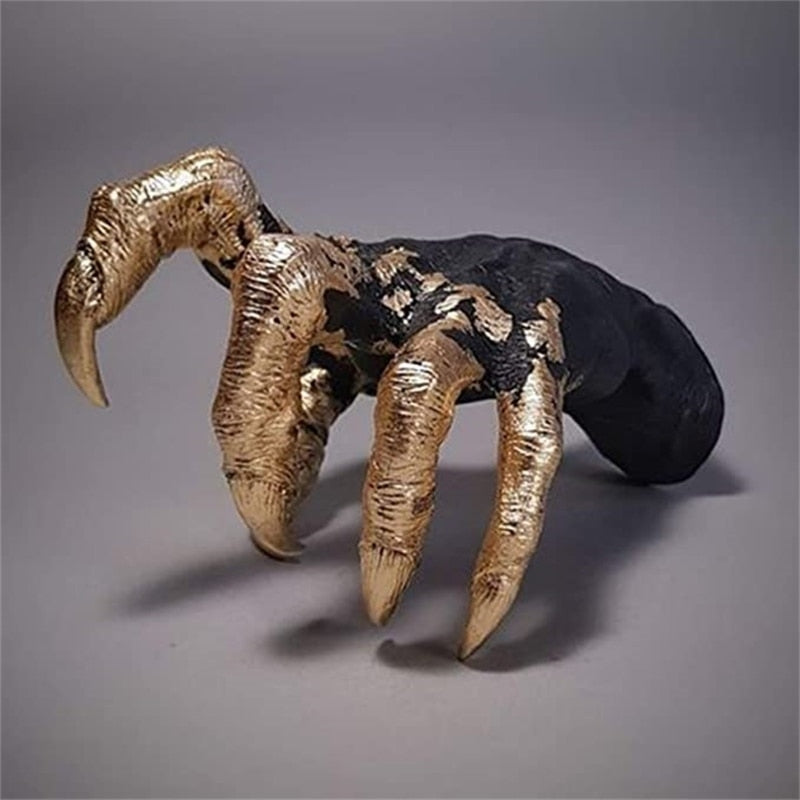 Gothic Witch's Hand Statues Creative Resin Ornament Aesthetic Wall Keys Hanging Rack Bag Hangers Wall Art Sculptures Home Decor acacuss