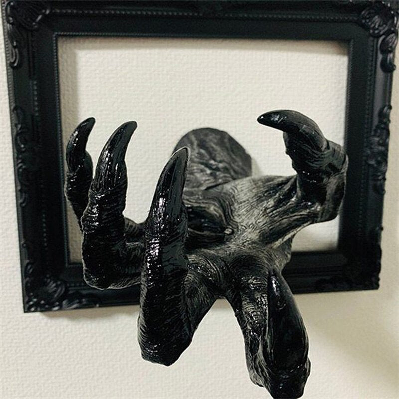 Halloween The Witchs Hand Wall Hanging Features Collection Universal Hook Home Decoration for Necklace Pendant Jewelry Ornament acacuss