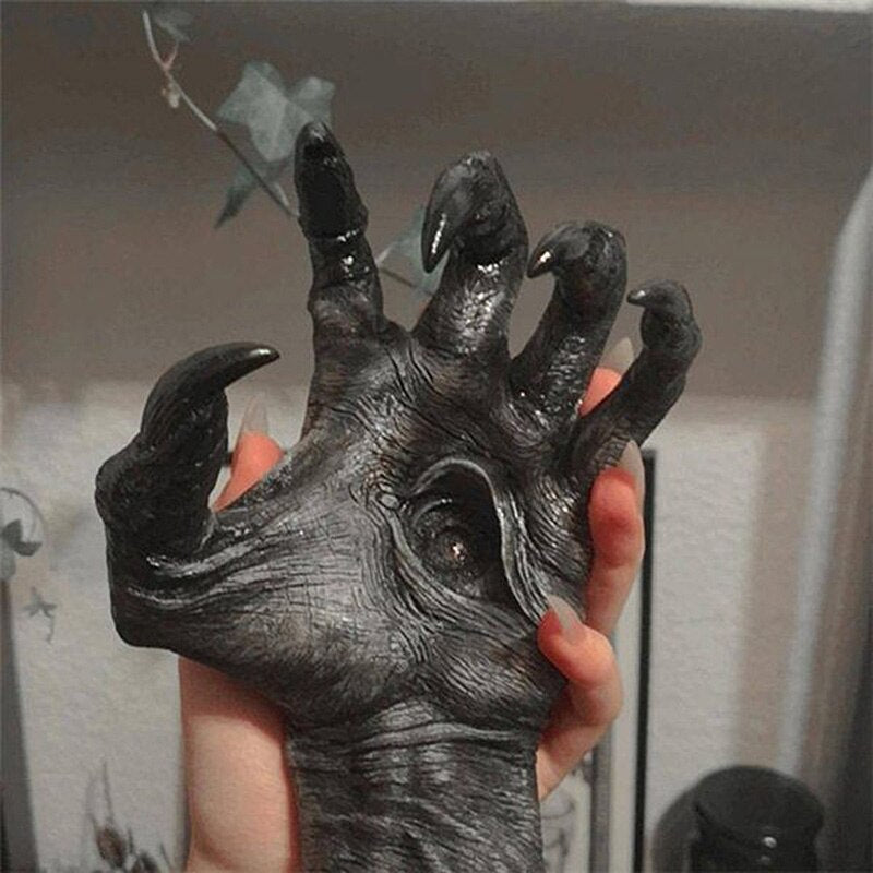 Halloween The Witchs Hand Wall Hanging Features Collection Universal Hook Home Decoration for Necklace Pendant Jewelry Ornament acacuss