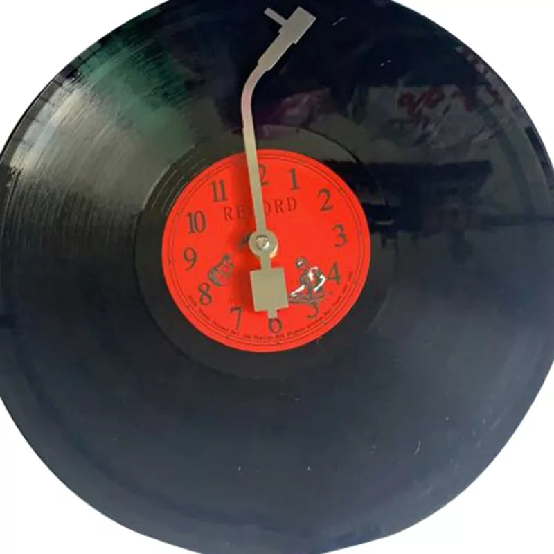 European Retro Nostalgic Ultra-Quiet Clock Vinyl Record Personality Wall Clock Cafe Bar Decorative Wall Clock