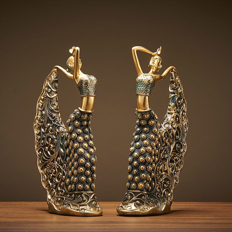 Indian dancers desktop ornaments modern simple luxury home creative wine cabinet decorations resin crafts decorations acacuss