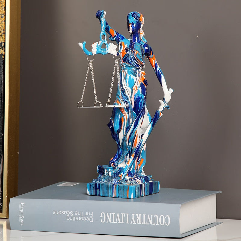 Justice Goddess Statue Resin Crafts Living Room Desktop Decoration Office Desk Miniature Figurines Modern Nordic Art Home Decor acacuss