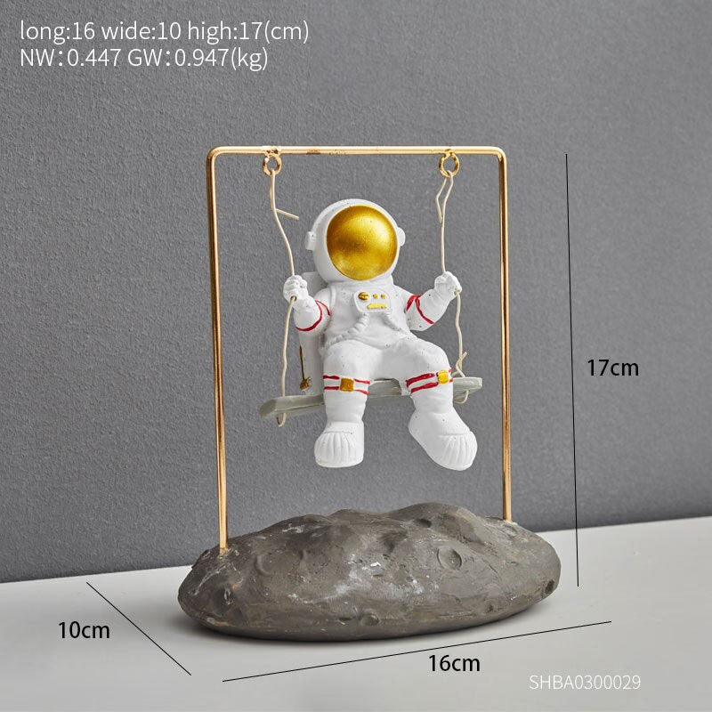 Kawaii Room Decoration Home Accessories Resin Embellishment Astronaut Model Swing Calendar Figurines Office Desk Decorative Gift acacuss