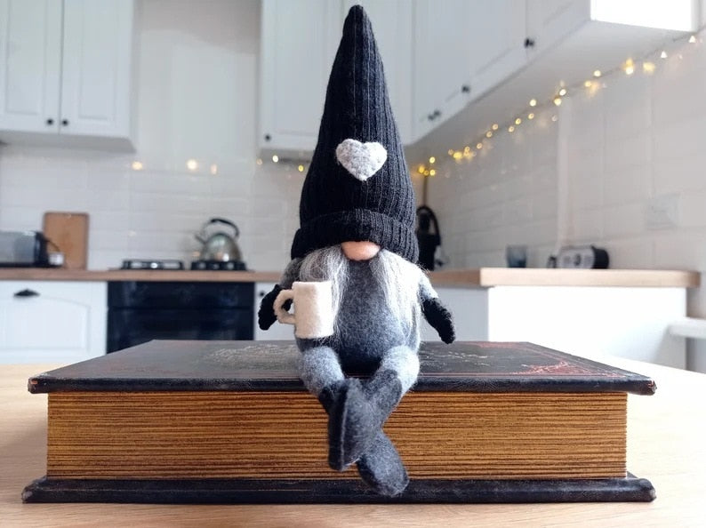 Knitted Faceless Doll Hanging Legs Hand-ground Coffee Christmas Day Decorations Home Daily Decoration Desktop Christmas Ornament acacuss