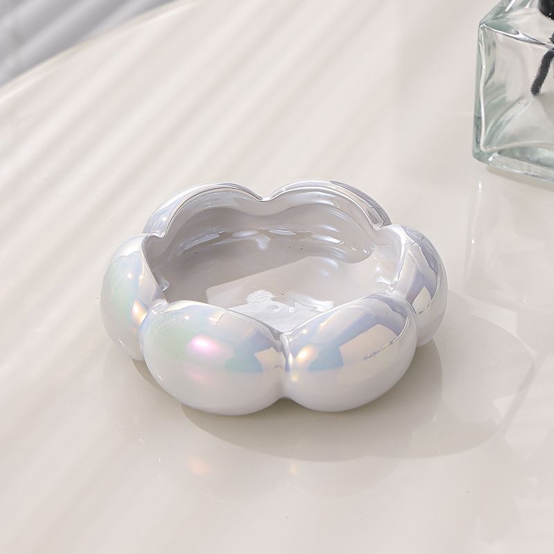 Luxury Cotton Candy Ashtray with Lid Bear Fly Ash Proof Home Living Room Decorations Office Creative Circular Ashtray Ornaments acacuss