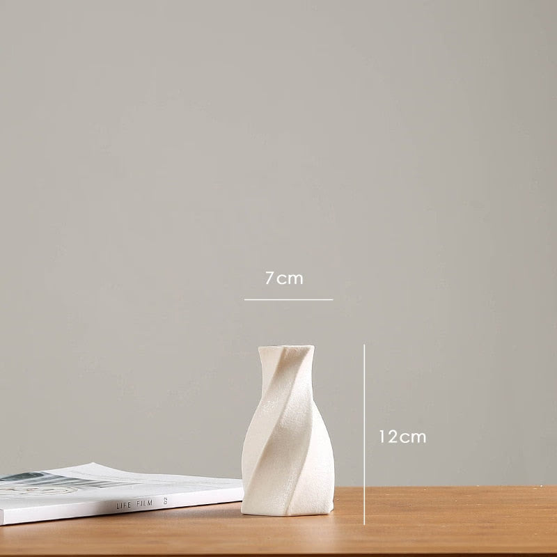 Modern White Ceramic Vases Chinese Style Simple Designed Pottery And Porcelain Vases For Artificial Flowers Decorative Figurines acacuss