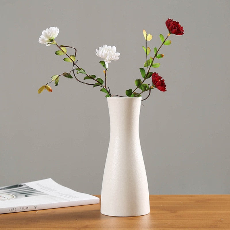 Modern White Ceramic Vases Chinese Style Simple Designed Pottery And Porcelain Vases For Artificial Flowers Decorative Figurines acacuss