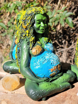 Mother Earth Millennial Gaia Resin Statue Ornaments - Goddess Statue sculptures Figurine interior Decorative Home living room decoration - ACACUSS