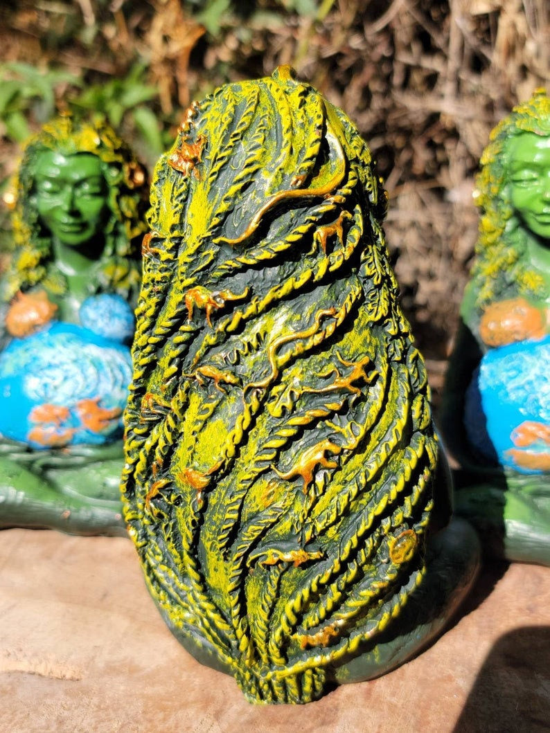 Mother Earth Millennial Gaia Resin Statue Ornaments - Goddess Statue sculptures Figurine interior Decorative Home living room decoration - ACACUSS