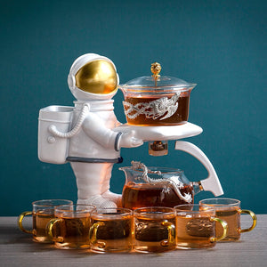 New Astronaut Creative Fish Magnetic Teapot Glass Lazy Automatic Tea Making Household Pu'er Oolong Tea Set Infuser Drinking acacuss